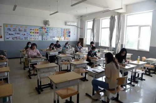 构建知识体系 实施有效教学——京源学校莲石湖分校暑期教学培训工作纪实