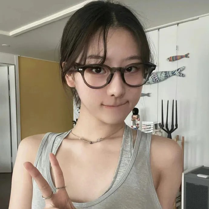 明星 卢锡安·拉维斯科特 